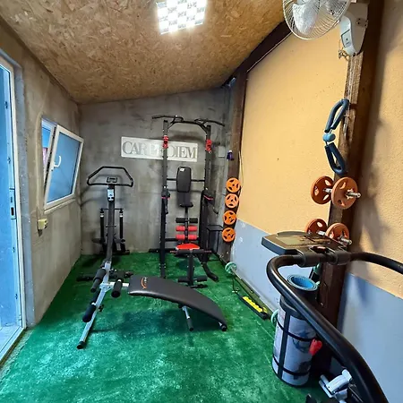 아파트 Spacious Family Near Rab Us Base